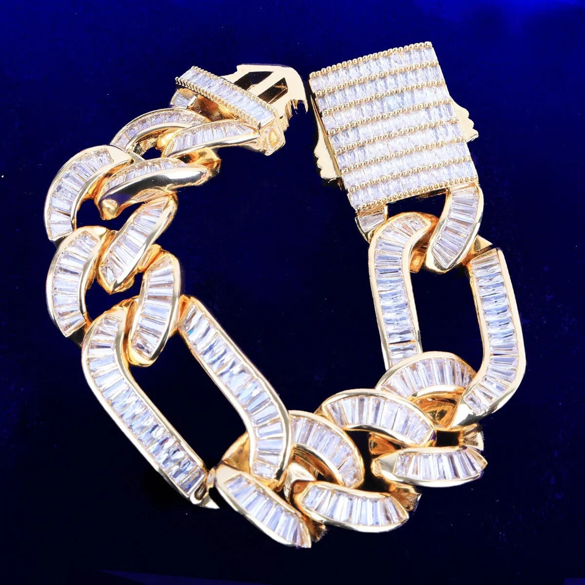 ''CUBAN'' GOUDEN ARMBAND