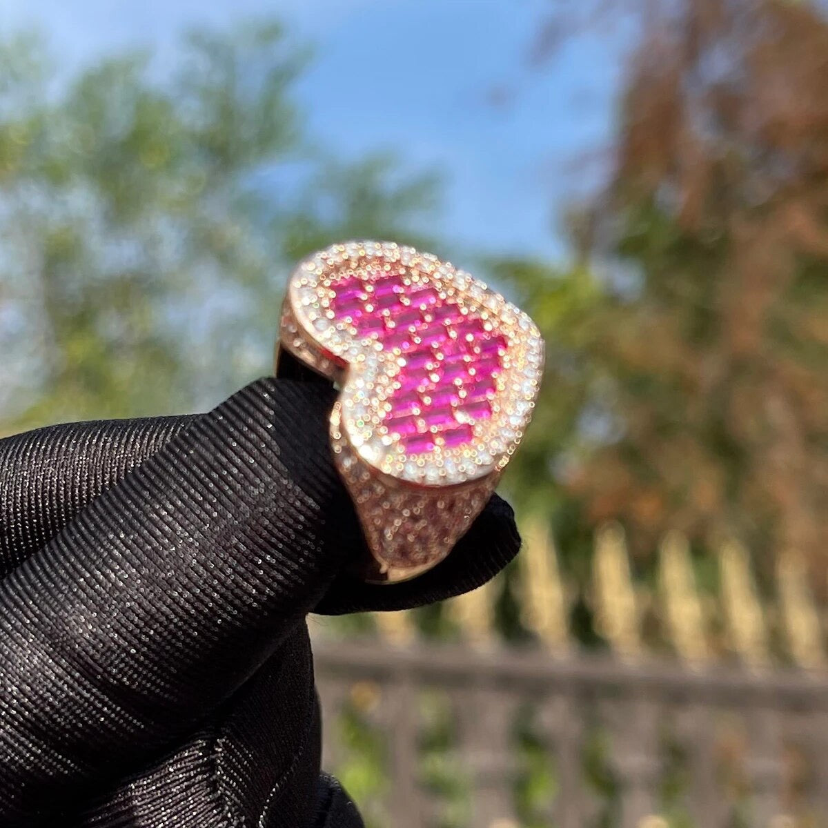 ''GLOSSY PINK'' GOUDEN RING