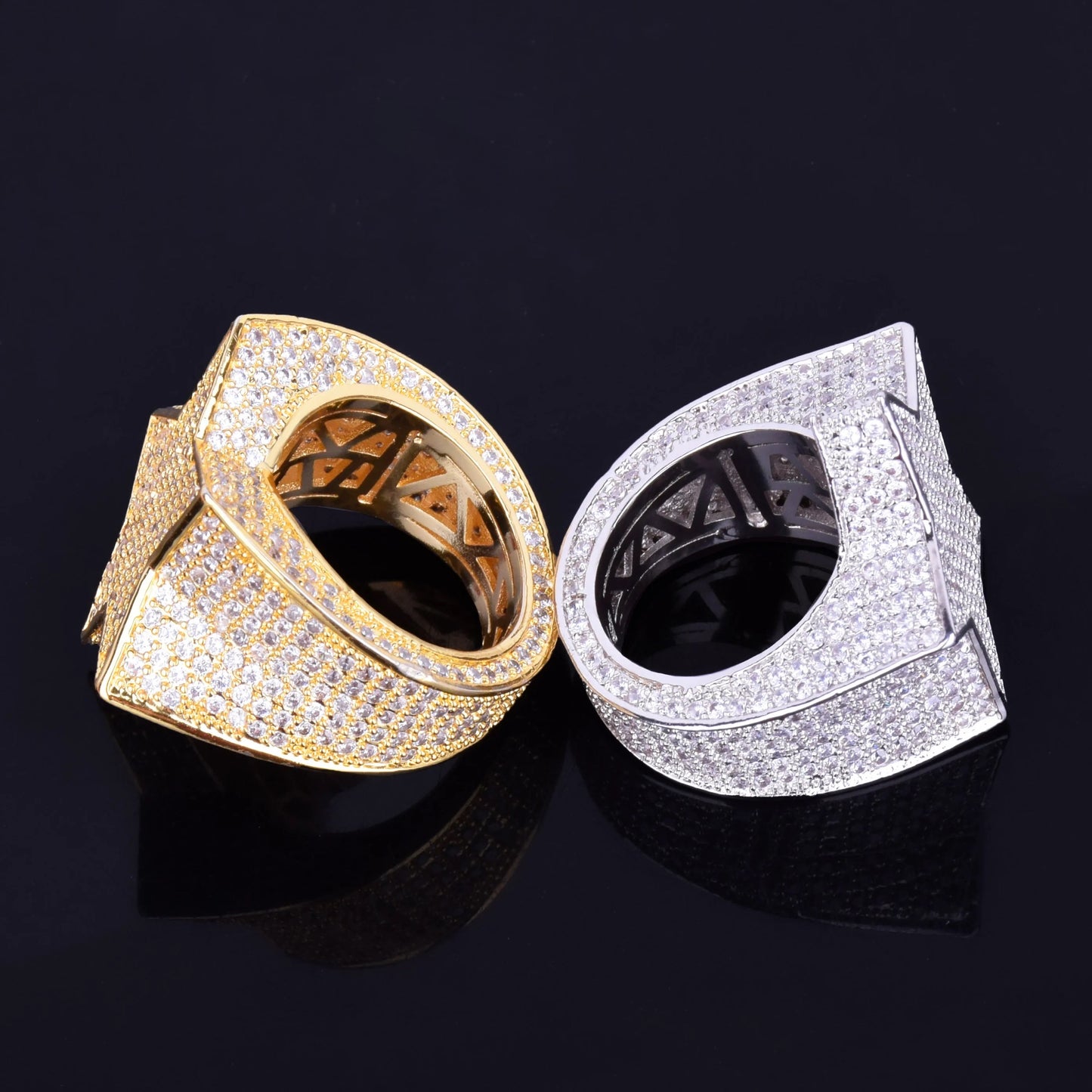 ''STAR'' GOUDEN RING