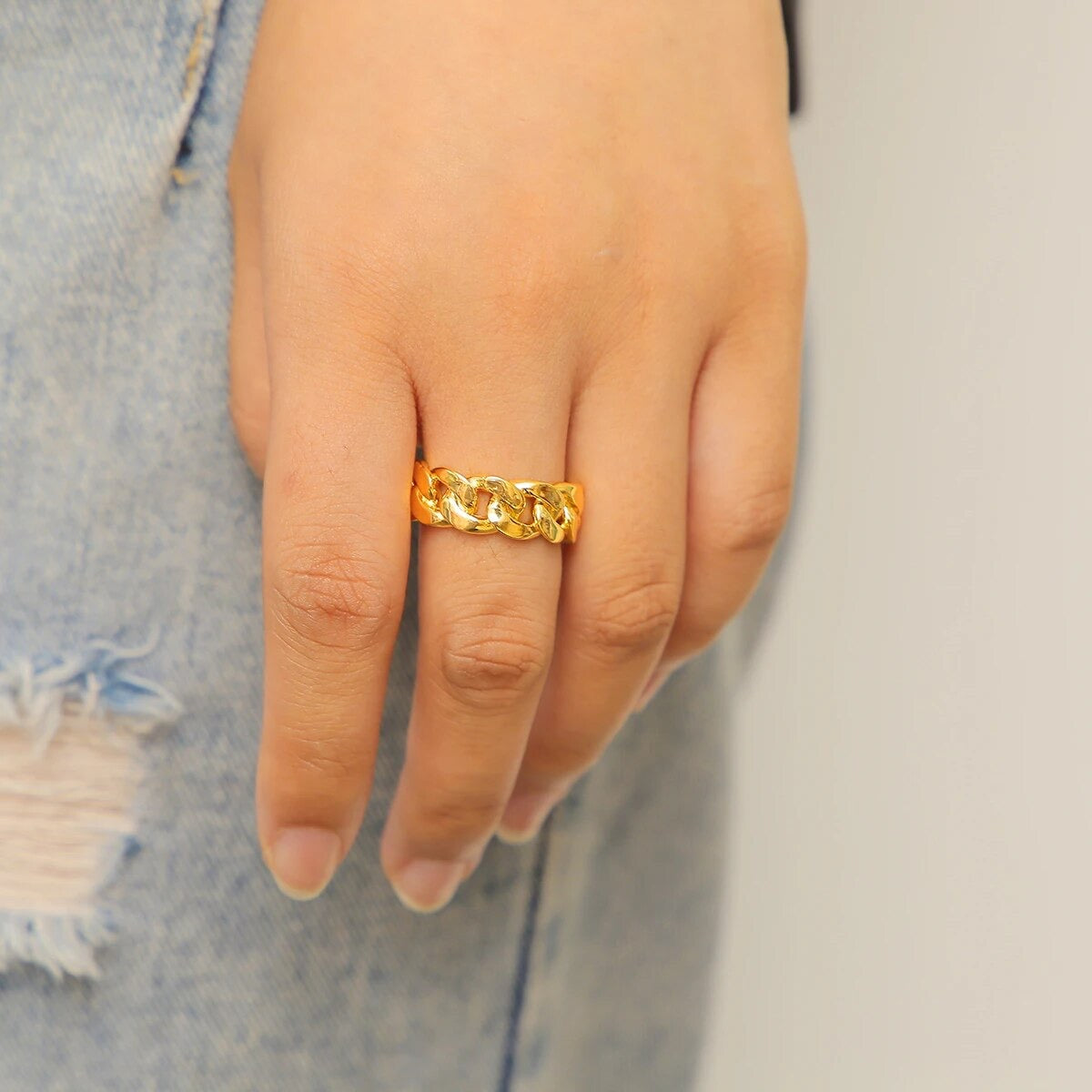 ''CUBAN'' GOUDEN RING
