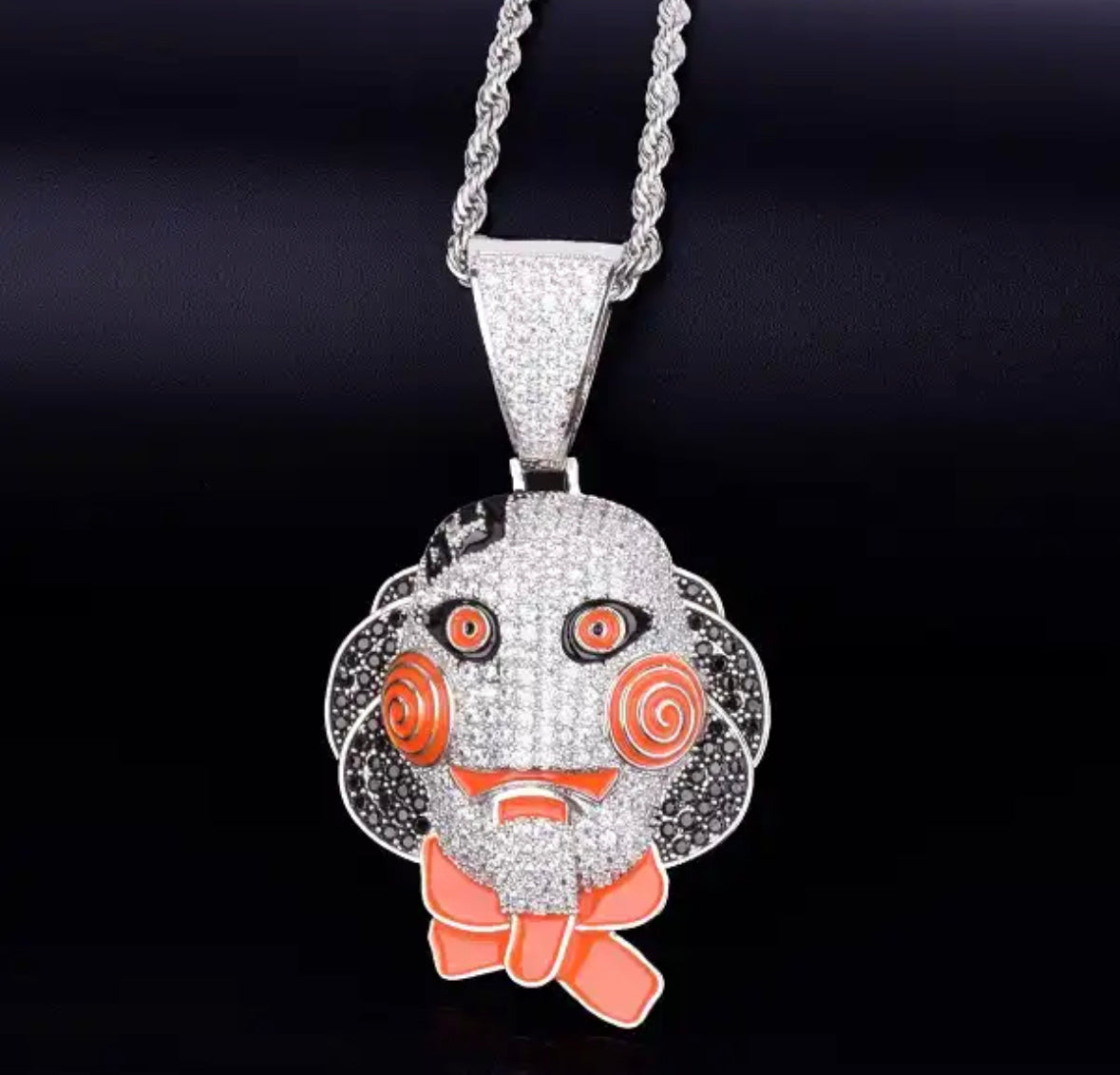 "SAW" ZILVEREN HANGER