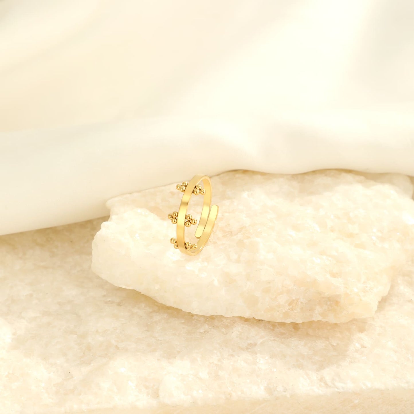 ''BOLLETJES'' GOUDEN RING