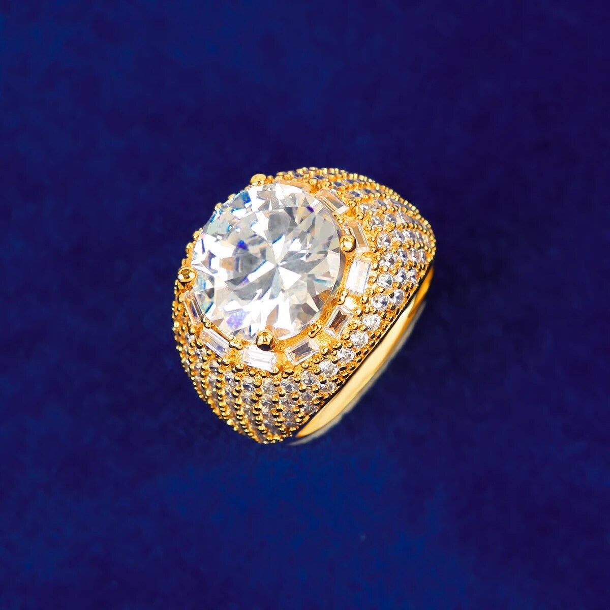 ''TROUWRING'' GOUDEN RING