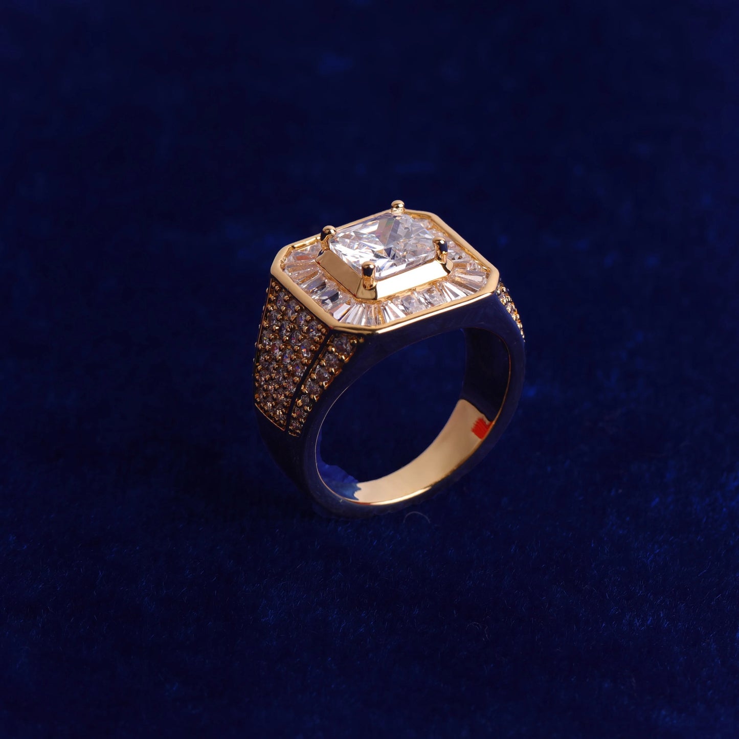 ''GODFATHER'' GOUDEN RING
