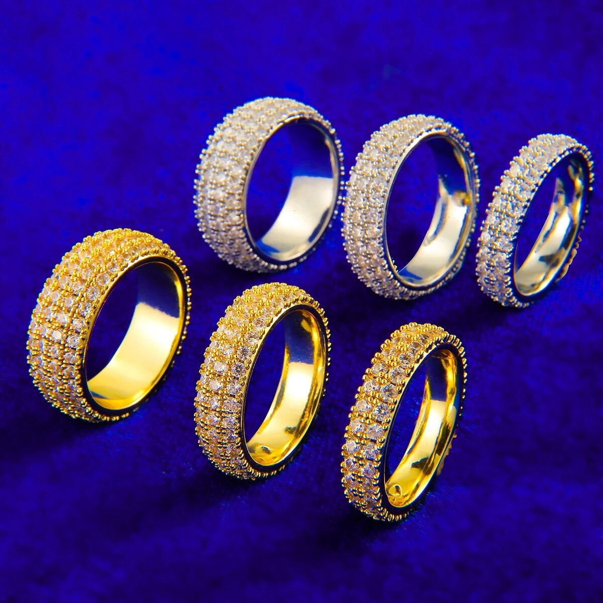 ''LINE'' GOUDEN RINGN