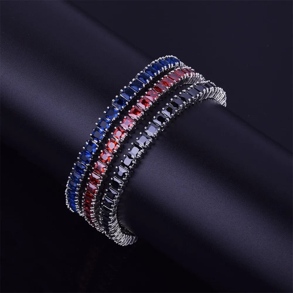 ''TENNIS ZWART'' ZILVEREN ARMBAND