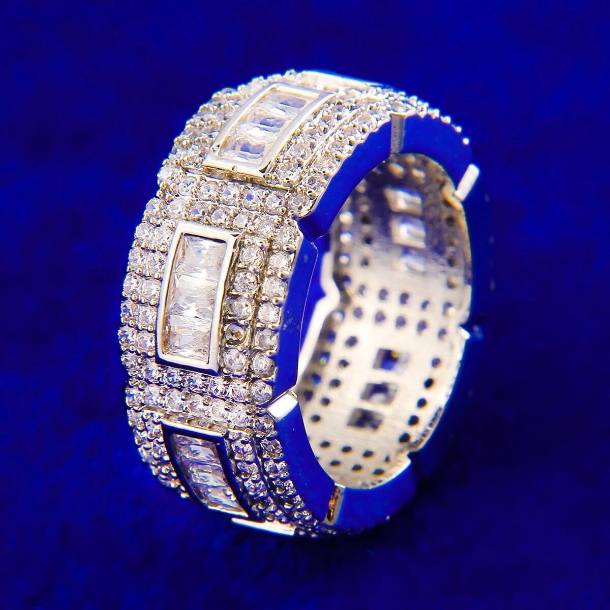 ''SLEEPY'' ZILVEREN RING