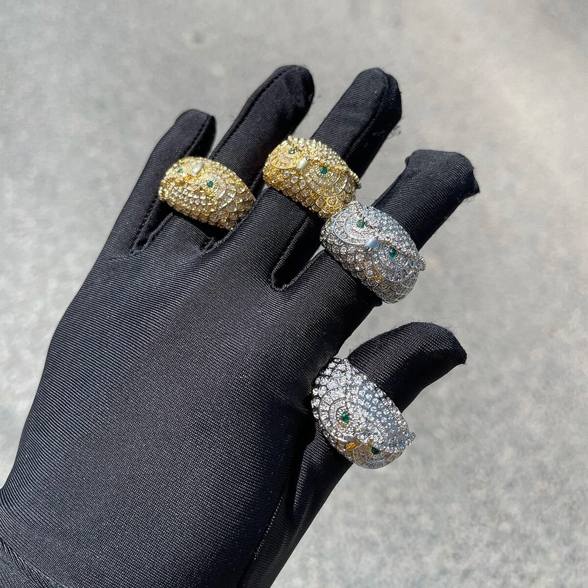 ''UIL'' ZILVEREN RING