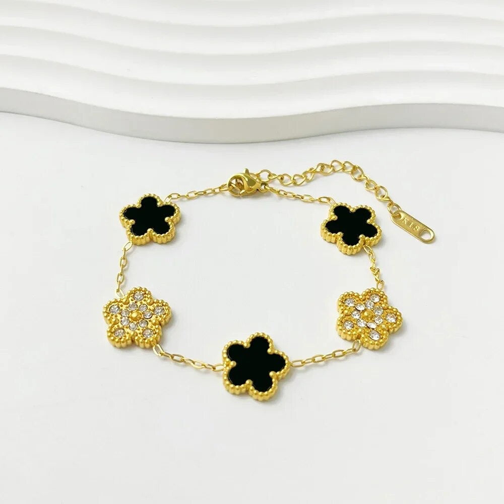 ''KLAVER'' GOUDEN ARMBAND