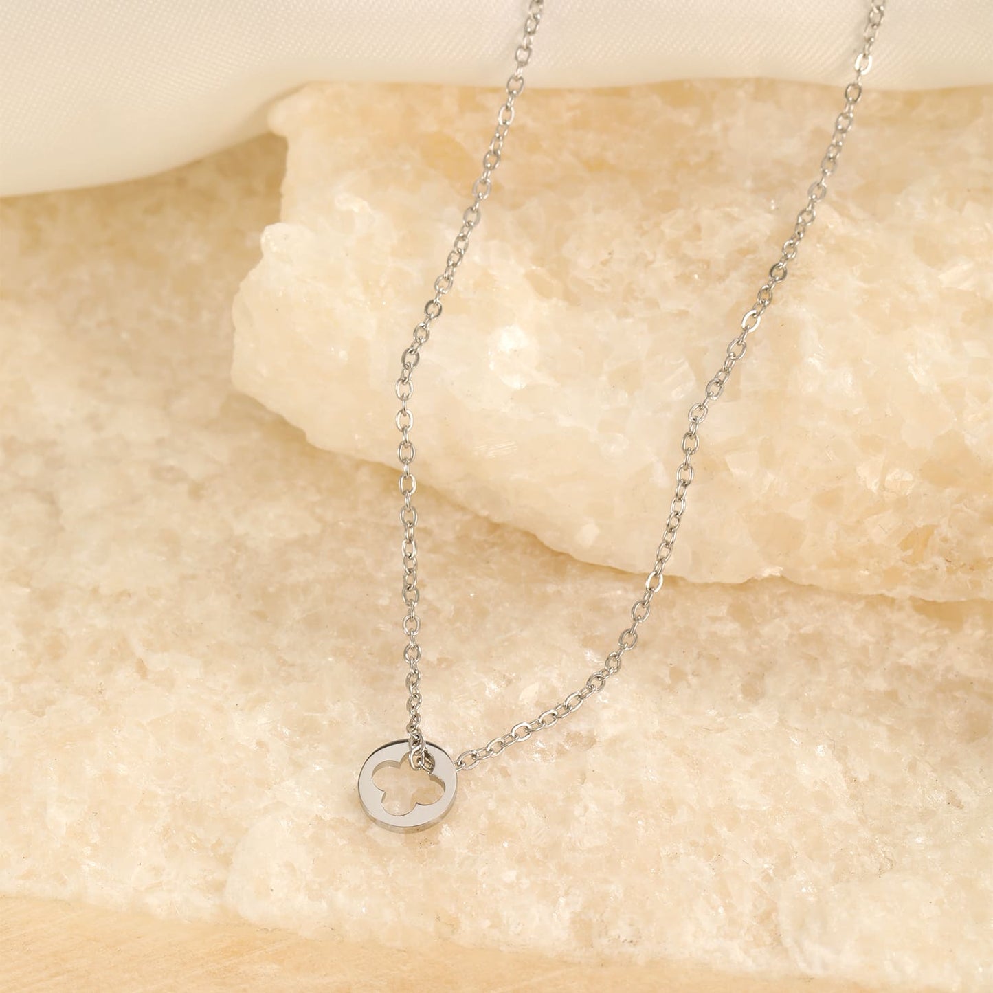 ''CUTE KLAVER'' GOUDEN KETTING