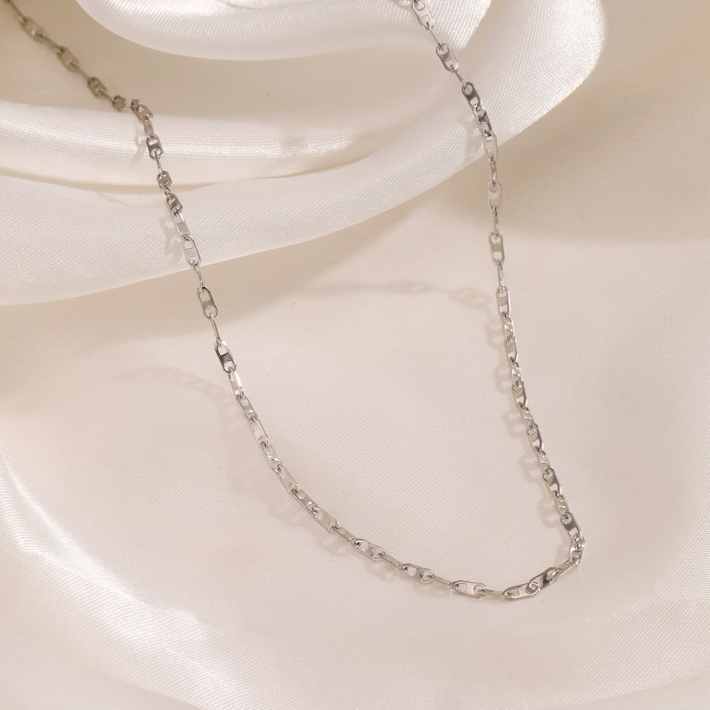 "SCHAKELS" ZILVEREN KETTING