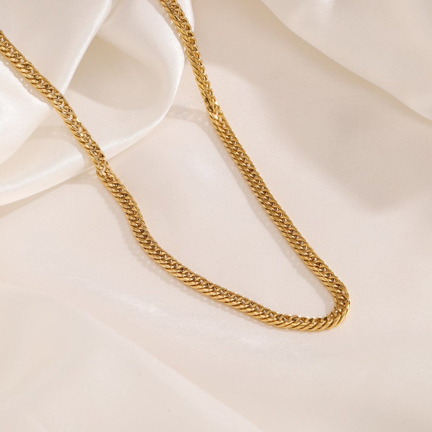 ''BASIC'' GOUDEN KETTING (THIN)