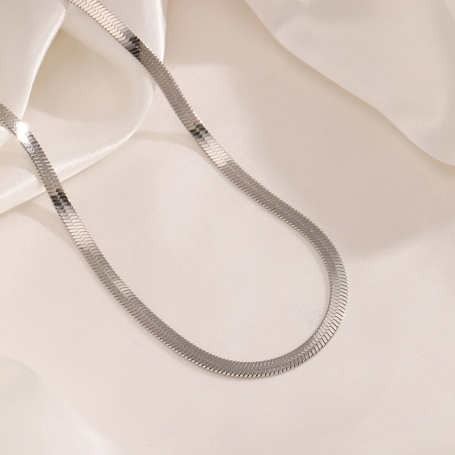 'PLATTE KETTING'' ZILVEREN KETTING (4mm)