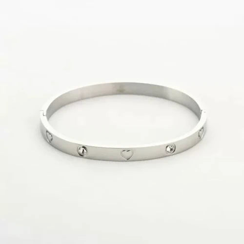 ''BANGLE HARTJES'' ZILVEREN ARMBAND