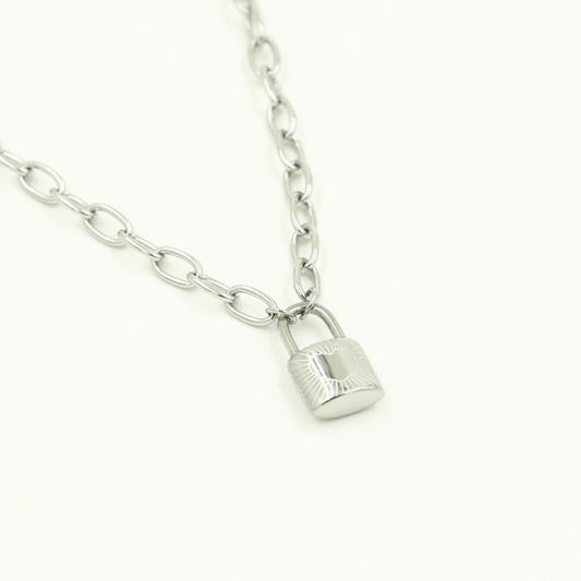 "SLOT HARTJE" ZILVEREN KETTING