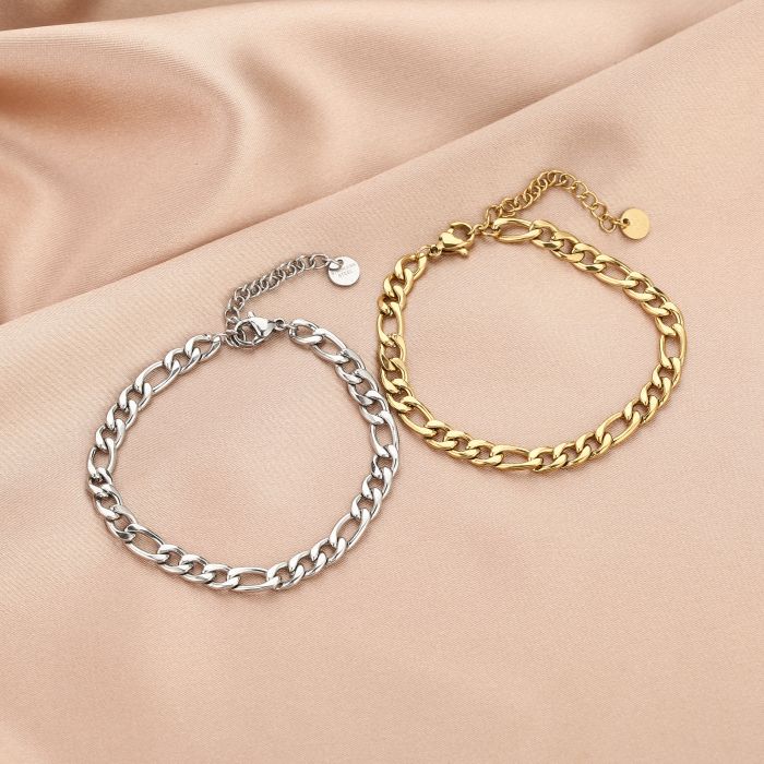 ''BASIC SCHAKEL'' ZILVEREN ARMBAND