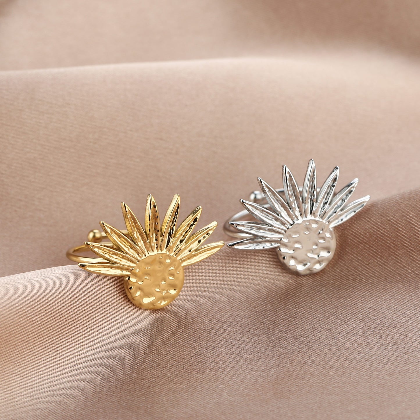 ''ANANAS" ZILVEREN RING