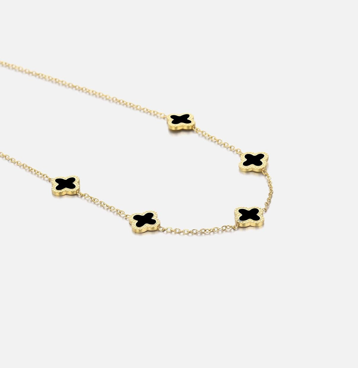 "KLAVER GOUD ZWART'' GOUDEN KETTING