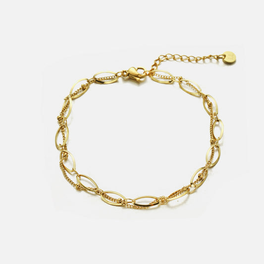 ''VLECHT BALLETJES'' GOUDEN ARMBAND