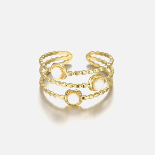 ''THREE GEMS WHITE " GOUDEN RING