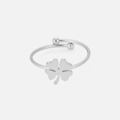 ''KLAVERTJE VIER" ZILVEREN RING